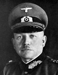 Read more about the article हाइन्‌ट्स व्हिल्हेल्म गूडेरिआन (Heinz Wilhelm Guderian)
