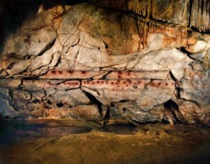 अल्तामिरा गुहा (Cave of Altamira)