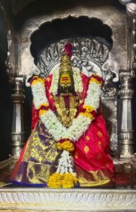 तुळजापूरची तुळजाभवानी (Tuljabhavani of Tuljapur)