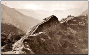 Read more about the article व्युत्क्रमी स्थानक  (Reversing station)
