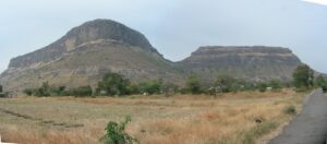 अंकाई टंकाई किल्ले (Ankai Tankai Forts)