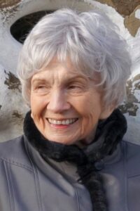 Read more about the article ॲलिस मन्‍रो (Alice Munro)